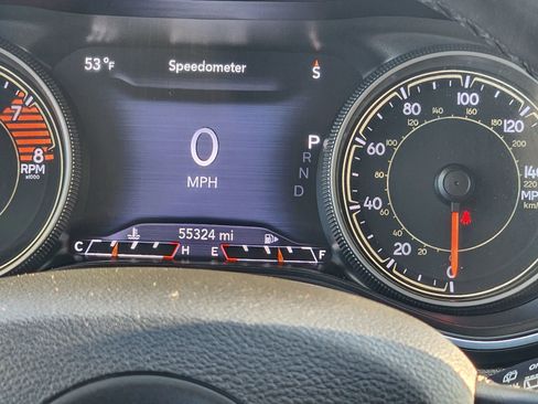 Used 2019 Jeep Cherokee Trailhawk w/ Cold Weather Group image 12