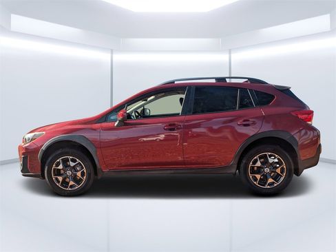 Used 2018 Subaru Crosstrek 2.0i Premium w/ Eyesight System image 7