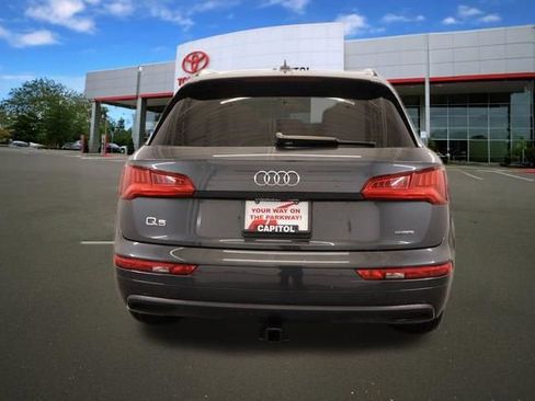 Used 2019 Audi Q5 2.0T Premium Plus w/ Premium Plus Package image 3