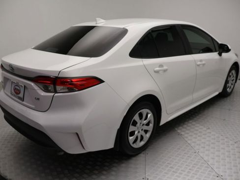 Certified 2024 Toyota Corolla LE FWD image 8