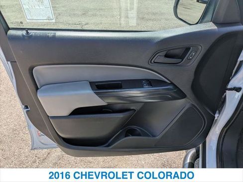 Used 2016 Chevrolet Colorado W/T RWD image 12