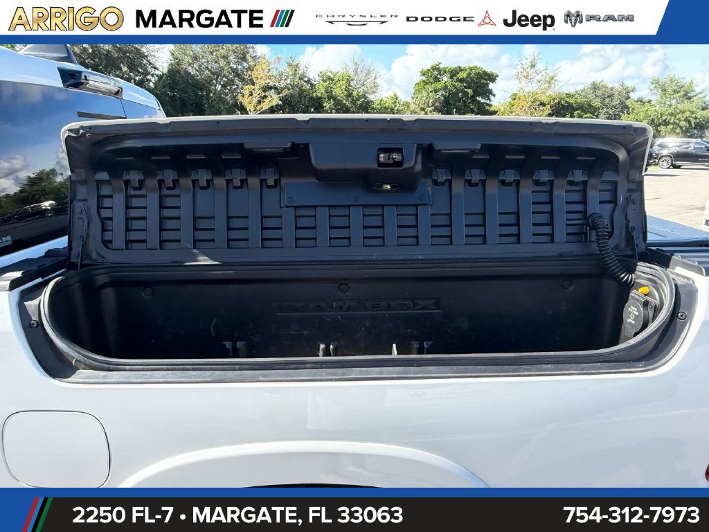 Used 2021 RAM 1500 Limited AWD/4WD image 16