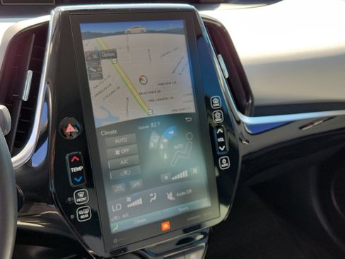 Used 2022 Toyota Prius Limited image 29