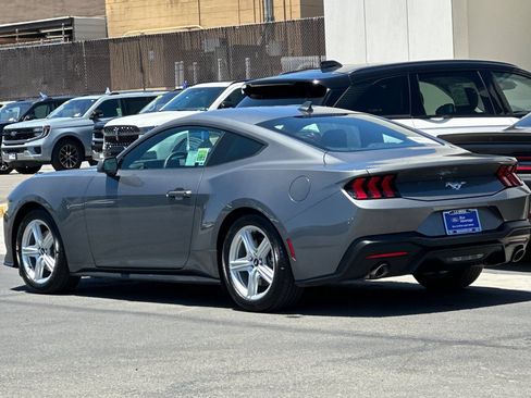 Certified 2026 Ford Mustang Premium RWD image 5