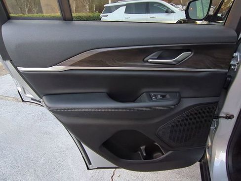 New 2025 Jeep Grand Cherokee Limited image 33