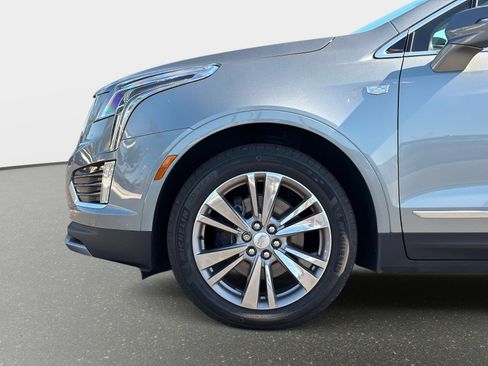 Used 2024 Cadillac XT5 Premium Luxury w/ LPO, Floor Liner Package FWD image 12
