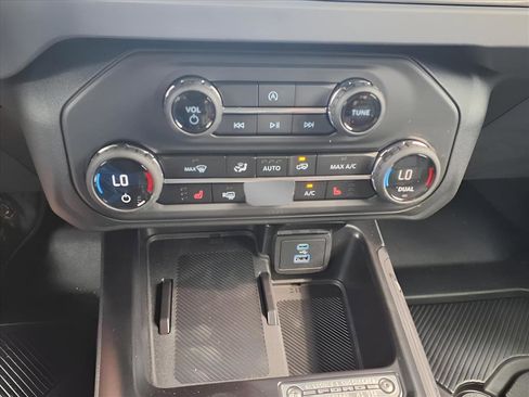 New 2025 Ford Bronco Big Bend image 13