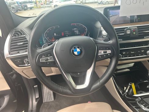 Used 2021 BMW X4 xDrive30i AWD/4WD image 12