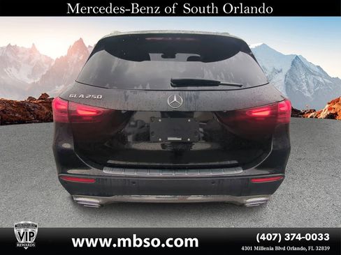 New 2025 Mercedes-Benz GLA 250 image 16