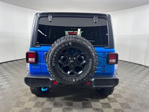 Used 2023 Jeep Wrangler Unlimited w/ Cold Weather Group AWD/4WD image 4
