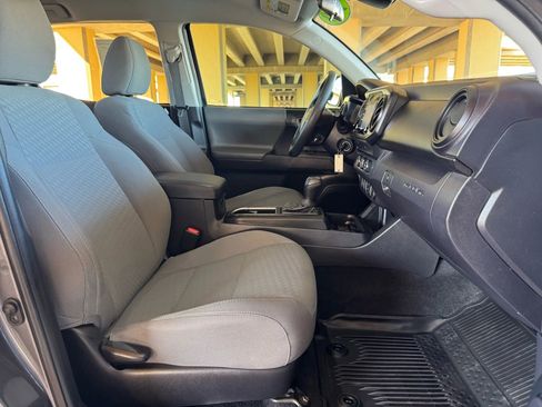 Used 2020 Toyota Tacoma SR image 25