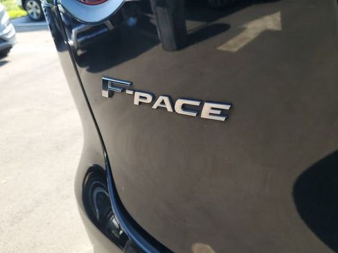Used 2019 Jaguar F-PACE Premium image 8