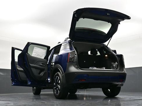 New 2026 Nissan Kicks SV w/ Cold Weather Package image 34