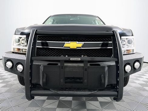 Used 2014 Chevrolet Tahoe 2WD image 3