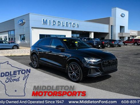 Used 2022 Audi Q8 Premium Plus image 1