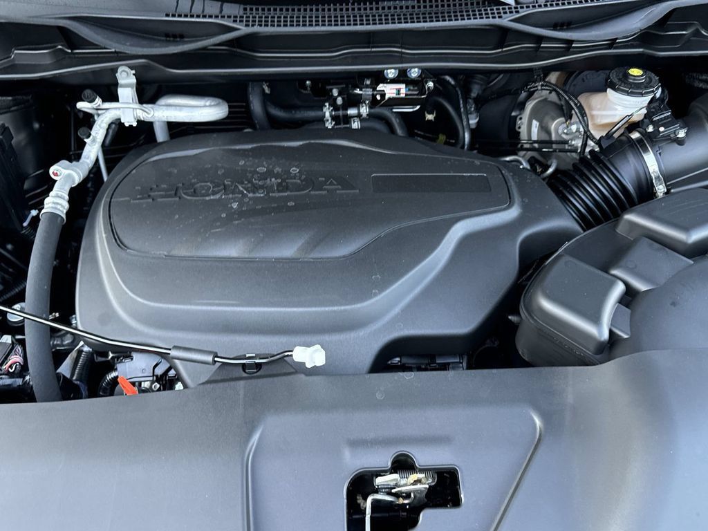 New 2026 Honda Odyssey Elite image 9