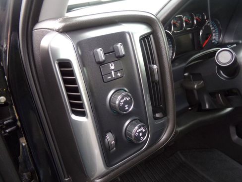 Used 2017 Chevrolet Silverado 1500 LTZ Z71 w/ LTZ Plus Package image 17