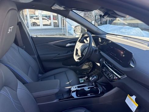 New 2026 Buick Envista Sport Touring w/ Convenience I Package FWD image 31