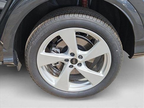 New 2025 Audi Q5 Premium Plus w/ Premium Plus image 10