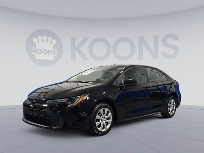 Used 2025 Toyota Corolla LE w/ Convenience Package