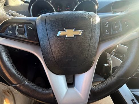 Used 2014 Chevrolet Cruze LT FWD image 15