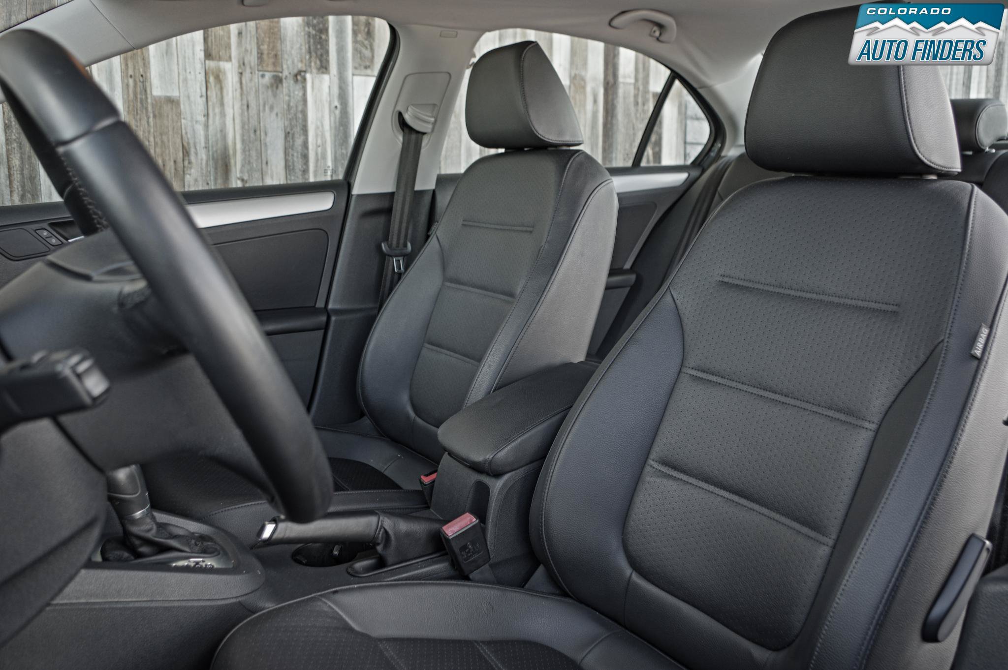 Used 2013 Volkswagen Jetta SE FWD image 12