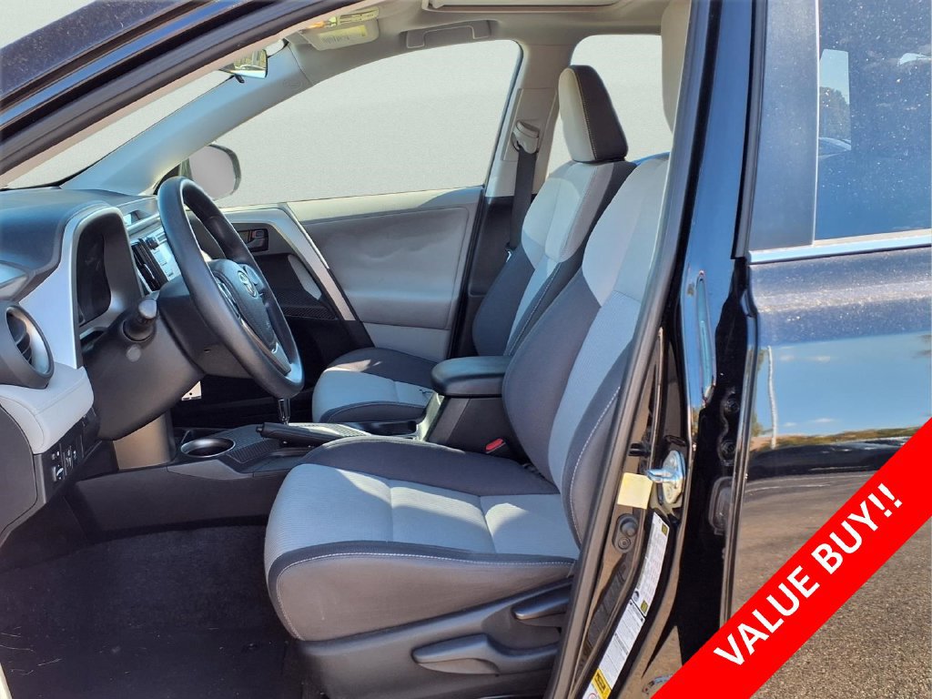 Used 2013 Toyota RAV4 XLE AWD/4WD image 11