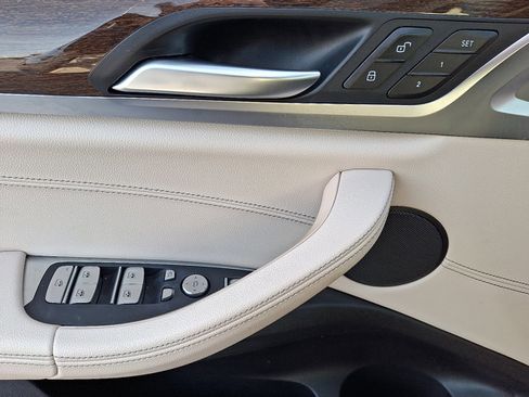 Used 2021 BMW X3 xDrive30i w/ Premium Package image 13