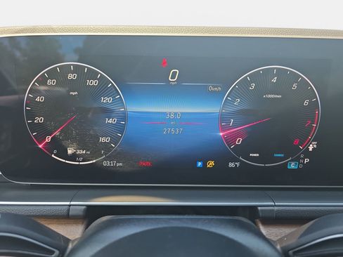 Used 2025 Mercedes-Benz GLE 350 4MATIC image 19