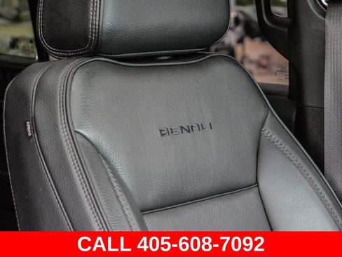 Used 2023 GMC Yukon Denali w/ LPO, Floor Liner Package AWD/4WD image 30