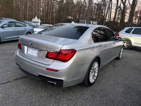 Used 2014 BMW 750Li xDrive image 5