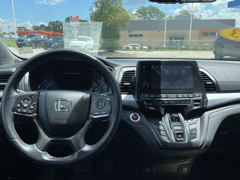 Used 2023 Honda Odyssey EX-L image 13