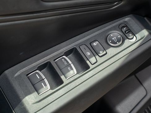 Used 2024 Honda Accord EX image 27