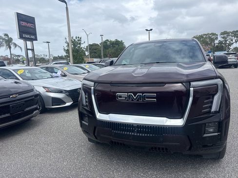 Used 2025 GMC Sierra EV Denali image 6