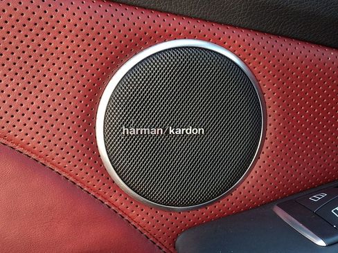 Certified 2016 Mercedes-Benz SLK 300 image 25