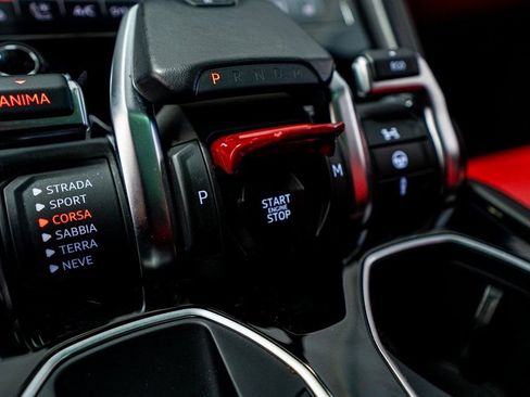 Used 2021 Lamborghini Urus image 57