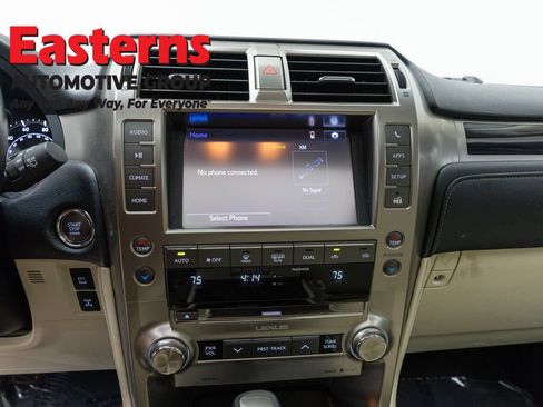 Used 2021 Lexus GX 460 w/ Accessory Package AWD/4WD image 11