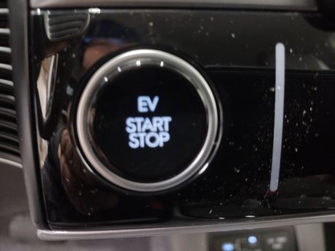 New 2026 Hyundai Ioniq 5 SEL AWD/4WD image 33