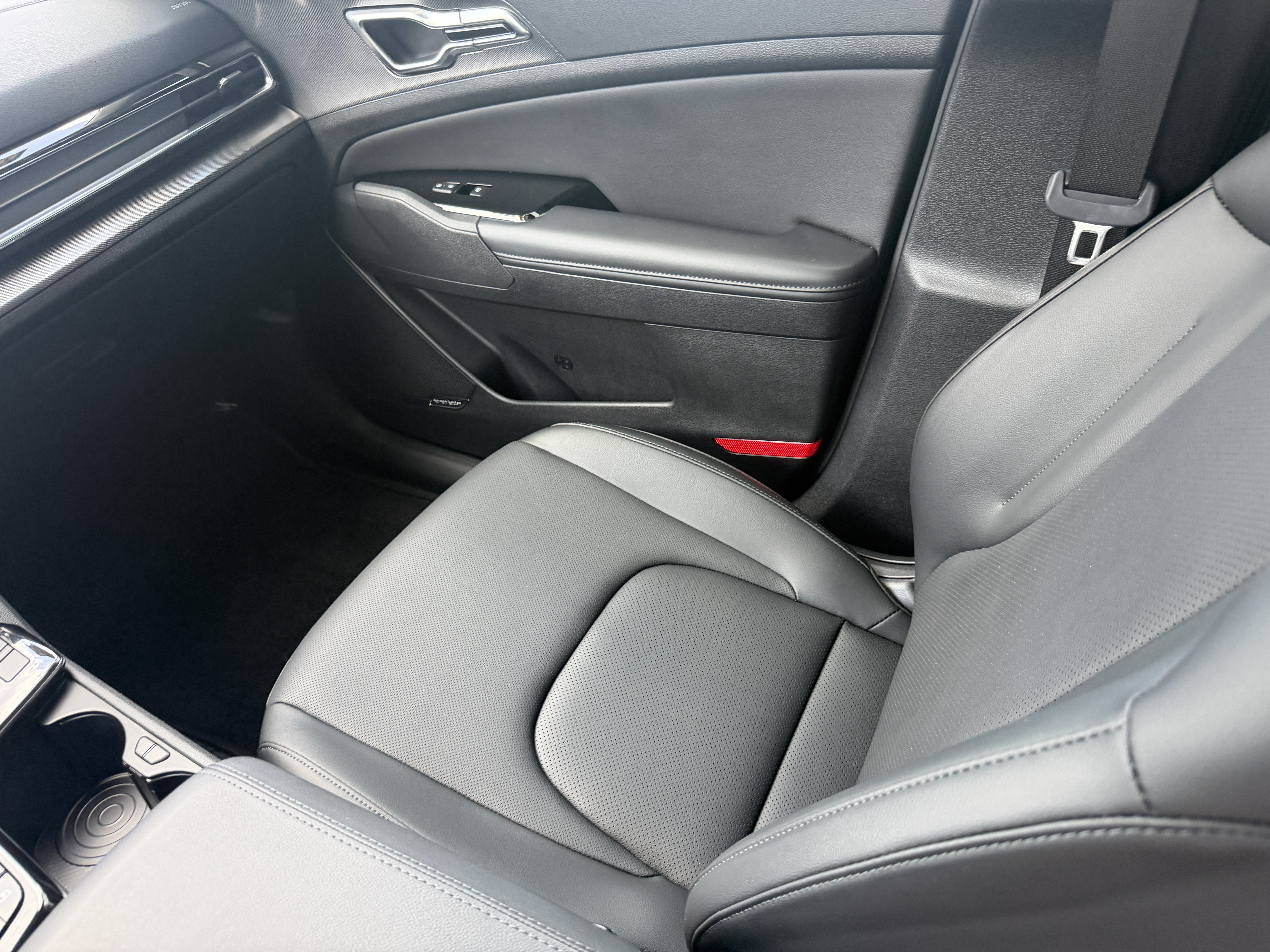 Certified 2023 Kia Sportage SX FWD image 17
