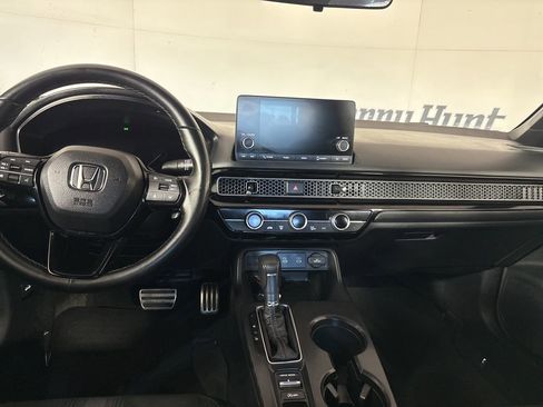 Used 2025 Honda Civic Sport image 19