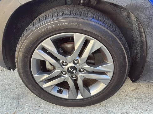 Used 2021 Kia Seltos S FWD image 45