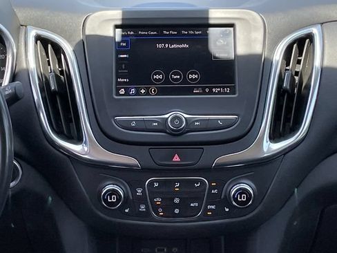 Used 2020 Chevrolet Equinox LT w/ Sport Edition FWD image 16