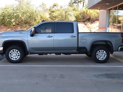 Used 2024 Chevrolet Silverado 2500 LT w/ All Star Edition AWD/4WD image 5
