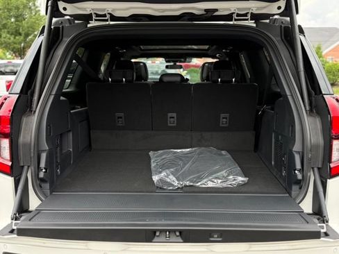 New 2026 Ford Expedition Max Platinum w/ Stealth Appearance Package AWD/4WD image 25