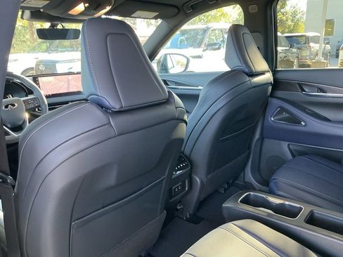 Certified 2026 INFINITI QX60 Sport w/ Dark Cargo Package AWD/4WD image 28