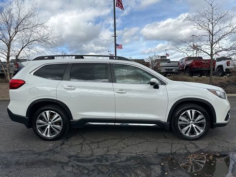 Used 2019 Subaru Ascent Limited image 16