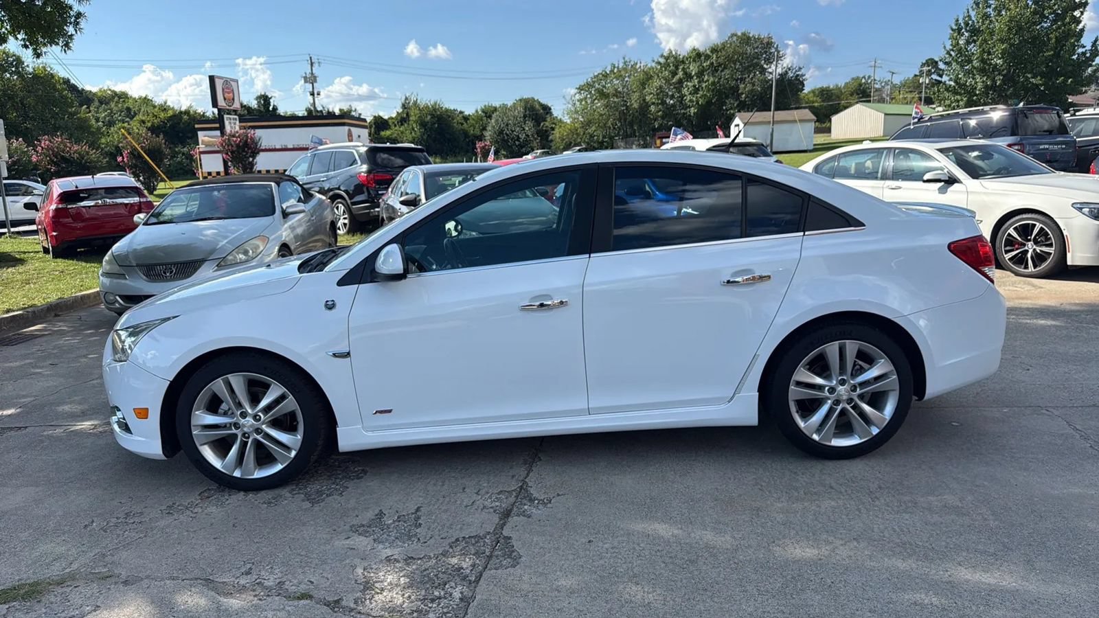 Used 2014 Chevrolet Cruze LTZ w/ RS Package FWD image 2