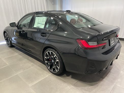New 2026 BMW 330i xDrive Sedan w/ M Sport Package AWD/4WD image 4