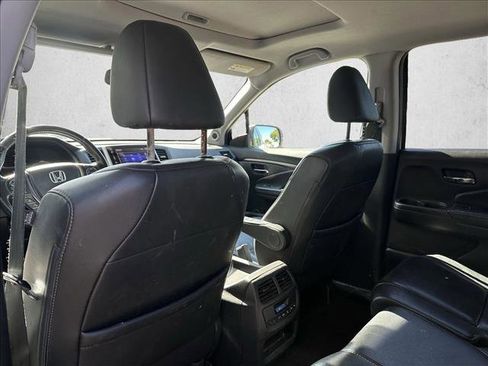 Used 2018 Honda Pilot EX-L image 17