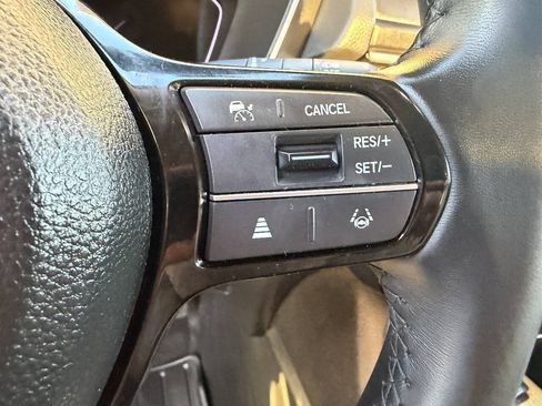 Used 2025 Honda Pilot EX-L image 15